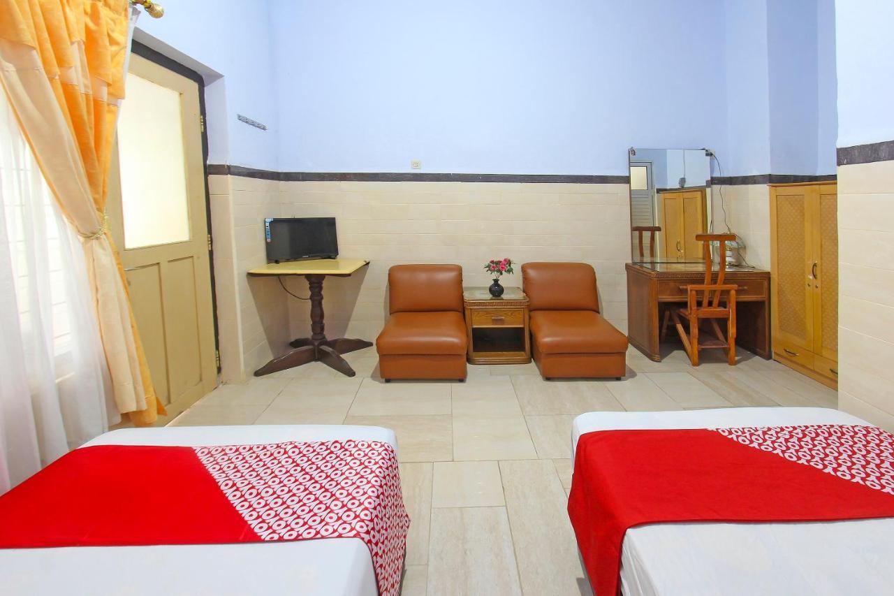 Oyo 91516 Wisata Hotel Ματαράμ Εξωτερικό φωτογραφία
