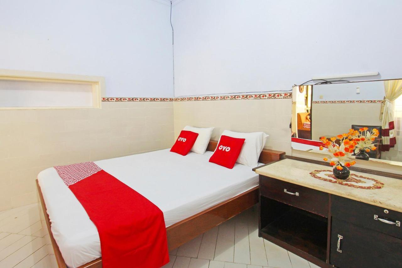 Oyo 91516 Wisata Hotel Ματαράμ Εξωτερικό φωτογραφία